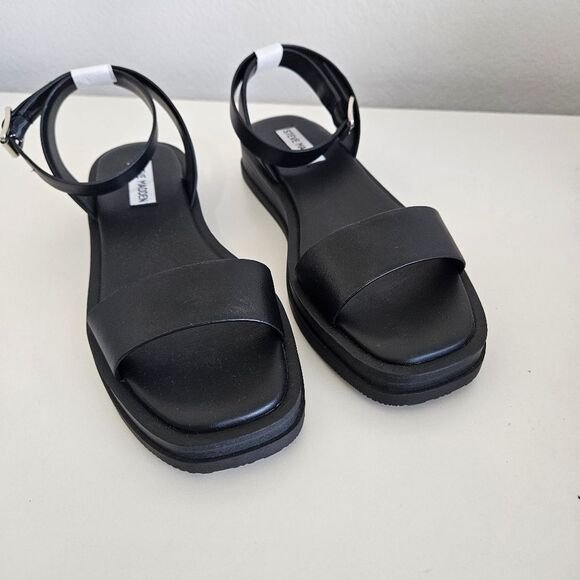 NWT Steve Madden | Tristian Leather Black Strappy Sandal, Women's 9 - Picture 5 of 7